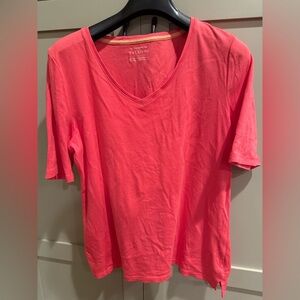 NWOT Talbots Women's Hot Pink Short Sleeve V-Neck Tee SZ L